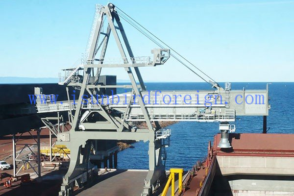 Bauxite ship loader